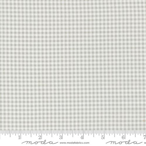 STORMY Shine Gingham by Moda
