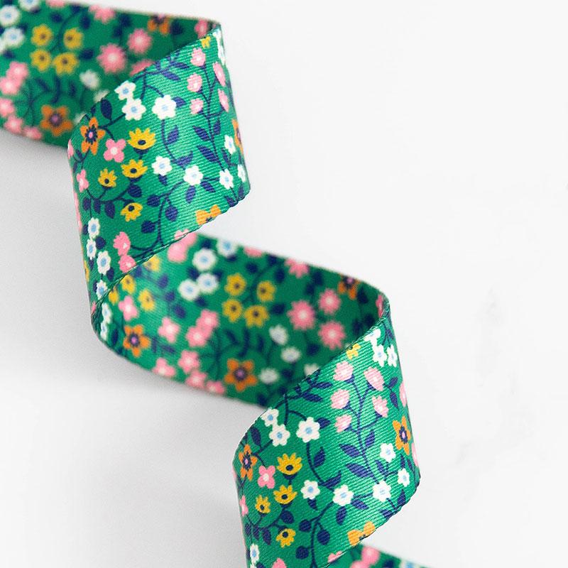 BROCCOLINI Clothesline Floral 1.5 inch Starry Webbing from Stitch Supply Co. and Ruby Star Society