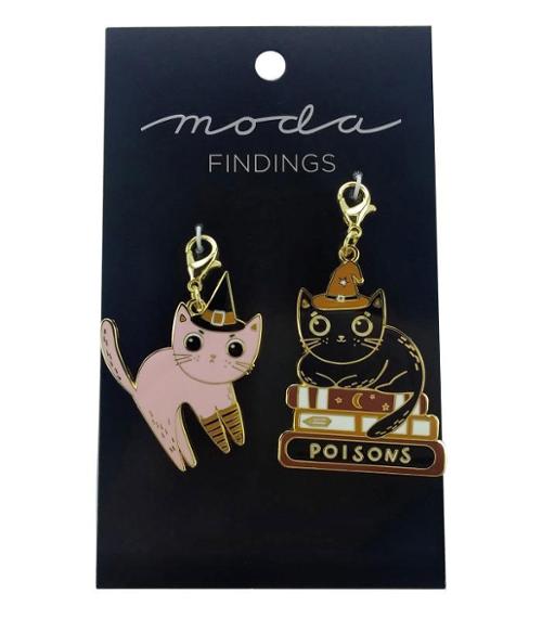 Witchy Cats Zipper Charm Zipper Pulls from Moda