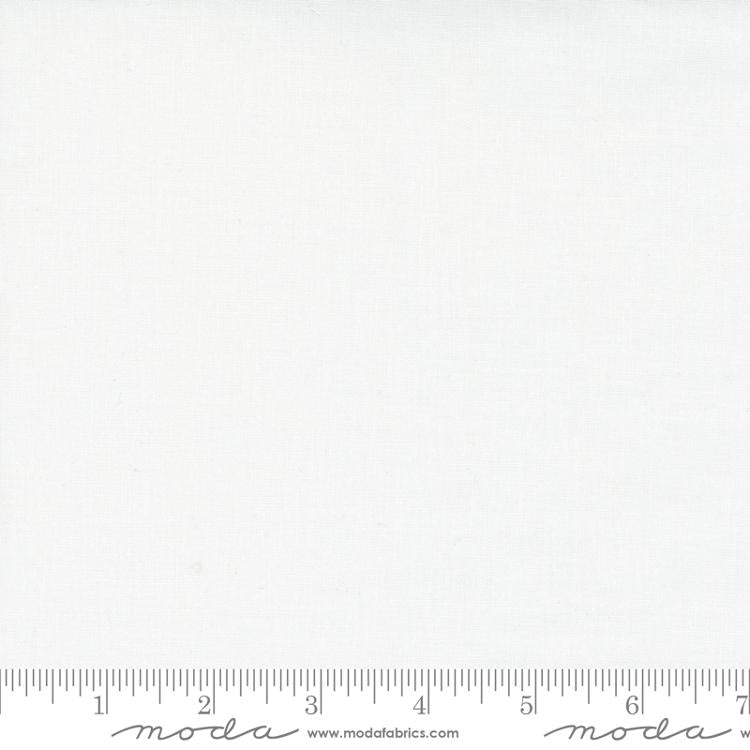 OFF WHITE Bella Silky Chantilly Solids by Moda