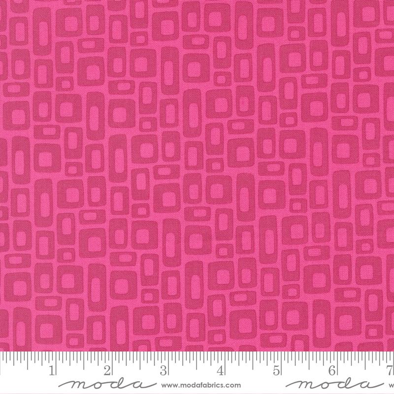 FUSCHIA Marshmallow, Scenery by Elizabeth Hartman for Moda Fabrics