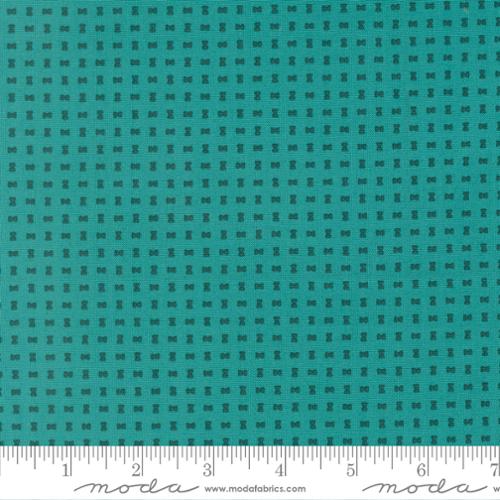 TURQUOISE Spools, Scenery by Elizabeth Hartman for Moda Fabrics