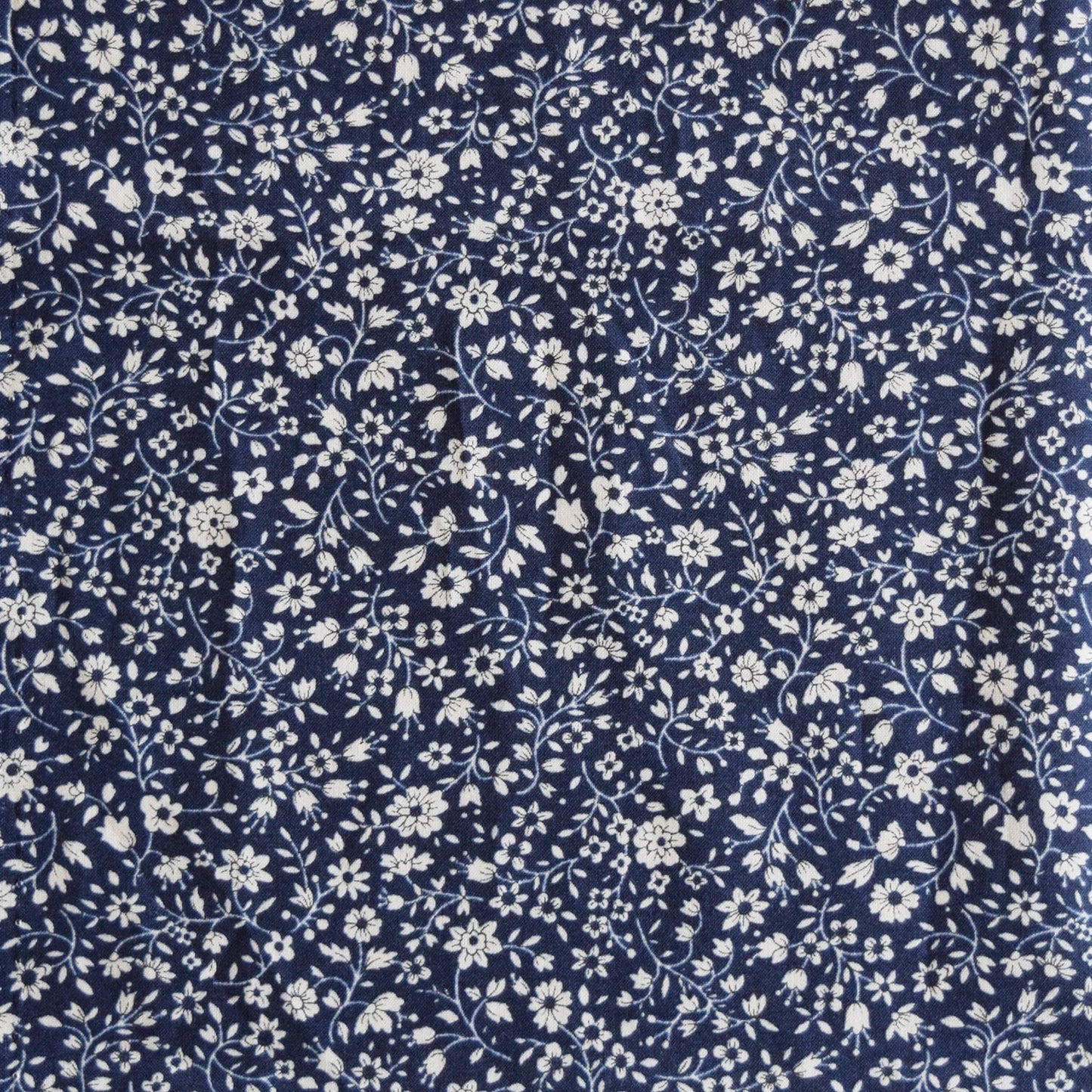 NAVY Petite Flowers Flownny Lawn 43E from KOKKA