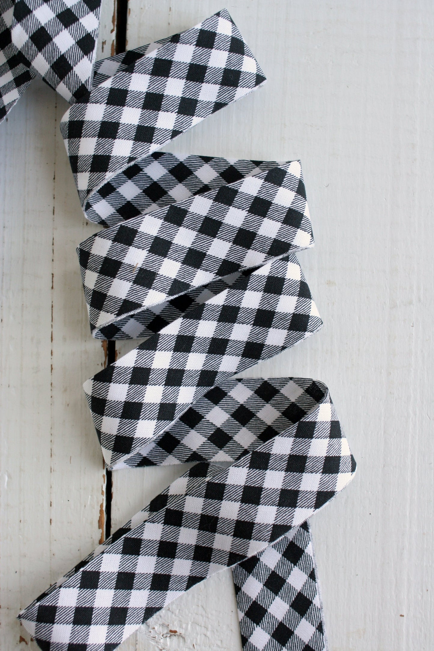 2 1/2" Single Fold Bias Tape by Bessie Pearl -Sold by the 1/4 Yard in Various Styles